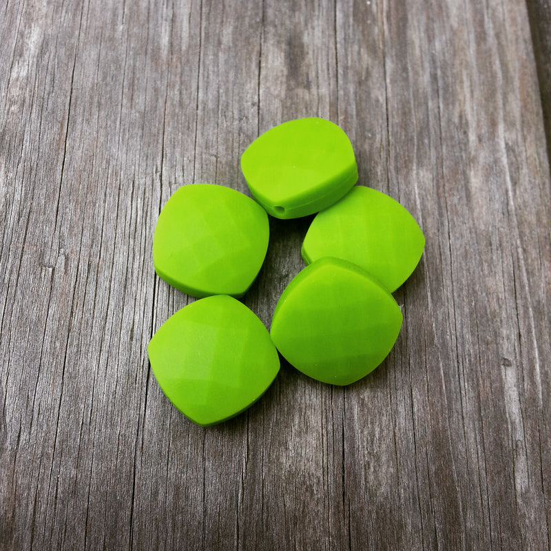 Green Silicone Quadrate Beads