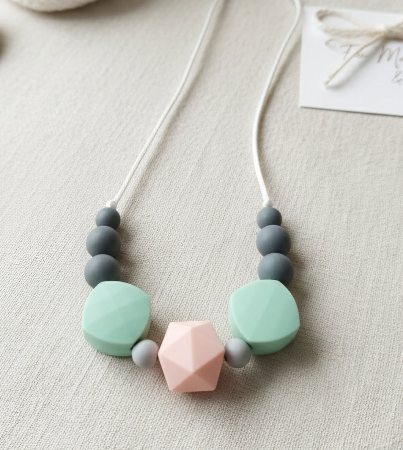 Silicone Nursing/Teething Necklace