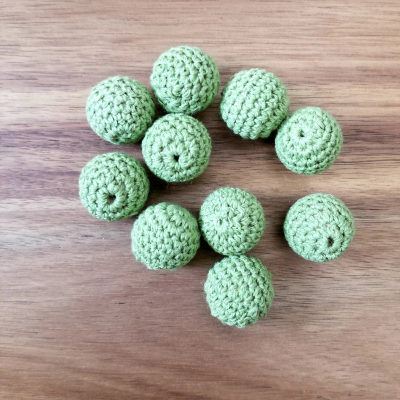 Dark Green Crochet Maple Beads