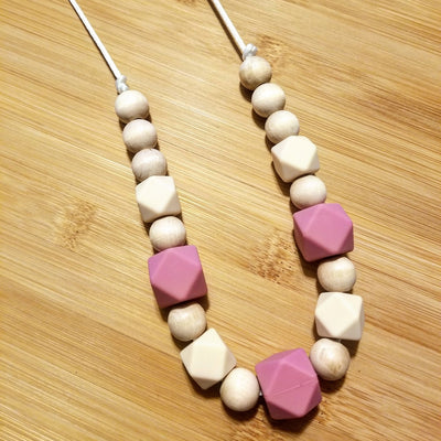 alexa organics wood maple silicone nursing teething necklace made with food grade chew beads